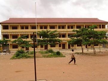 Ecole de Stung Mean Chey Ecole de Stung Mean Chey