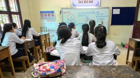 Teacher teaching to the students Teacher teaching to the students